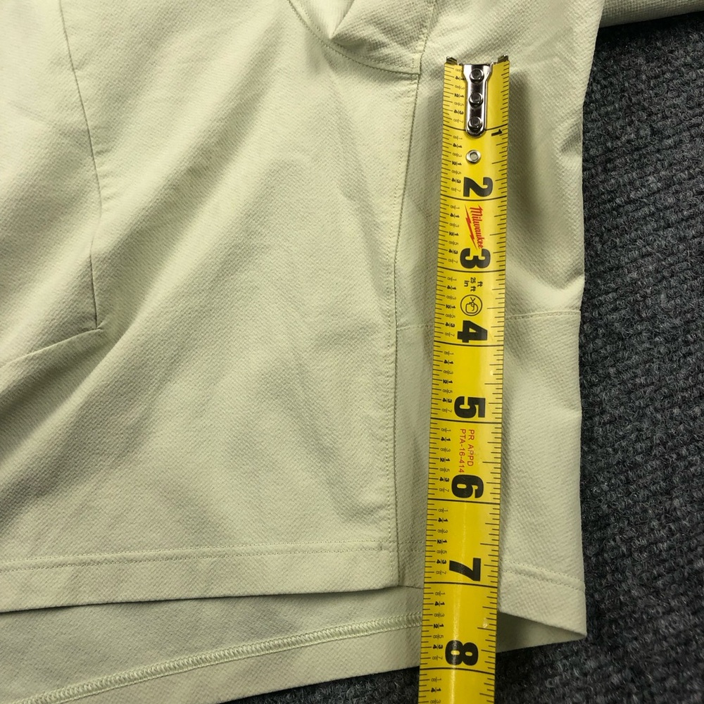 Lululemon Women’s License to Train Linerless Shorts - Picture 3 of 7